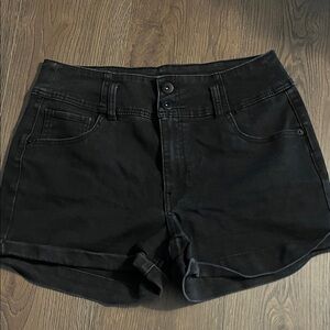 No Boundaries Black Jean Shorts